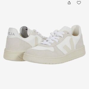 Veja V-10 Sneakers